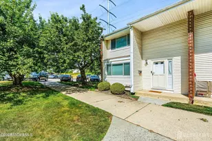 1 Quincy Cir, South Brunswick Township, NJ 08810 - Photo 3