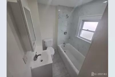 10 N 6th Avenue N #B, Manville, NJ 08835 - Photo 17