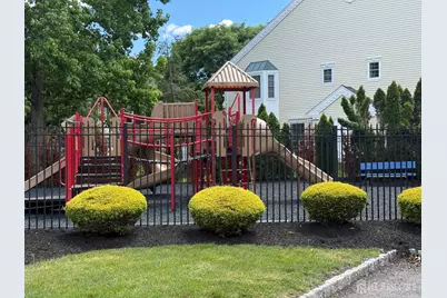 358 Hadleigh Lane, North Brunswick Township, NJ 08902 - Photo 29