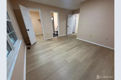 358 Hadleigh Lane, North Brunswick Township, NJ 08902 - Photo 23