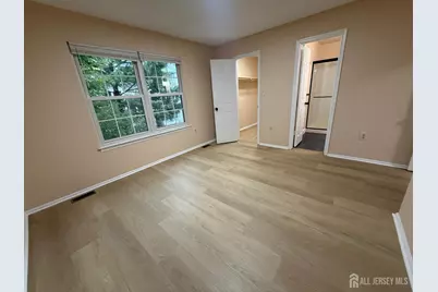 358 Hadleigh Lane, North Brunswick Township, NJ 08902 - Photo 19
