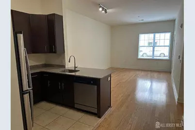 101 Roosevelt Avenue #202, Carteret, NJ 07008 - Photo 3