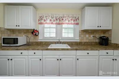 73 Walnut Street, Spotswood, NJ 08884 - Photo 11