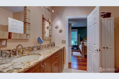 194 Shinnecock Drive, Manalapan Township, NJ 07726 - Photo 25