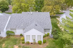 644 Nutley Dr, Monroe Township, NJ 08832 - Photo 7