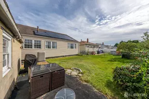 17 Patrick St, Carteret, NJ 07008 - Photo 35