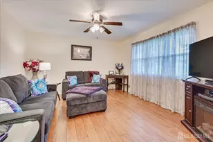 23 Nevada Ct, Old Bridge Township, NJ 07747 - Photo 7