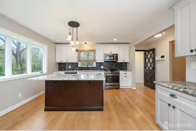 [Address not provided], Lawrence Township, NJ 08648 - Photo 9