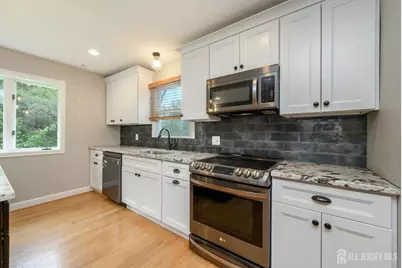 [Address not provided], Lawrence Township, NJ 08648 - Photo 11