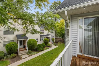 400 Keswick Drive, Piscataway Township, NJ 08854 - Photo 17
