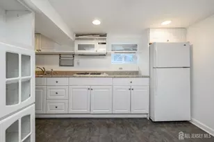 119 Collard St, Jersey City, NJ 07306 - Photo 39