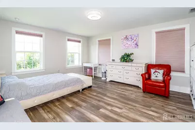 715 Station Road, Dunellen, NJ 08812 - Photo 17