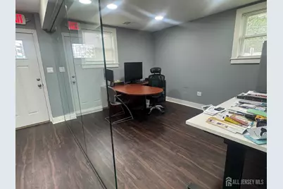 560 Union Avenue, Middlesex, NJ 08846 - Photo 5