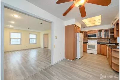 355 Old Nassau Road, Monroe Township, NJ 08831 - Photo 11