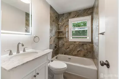 273 W Indiana Avenue, Iselin, NJ 08830 - Photo 17