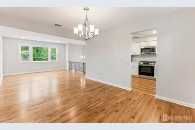 273 W Indiana Avenue, Iselin, NJ 08830 - Photo 9