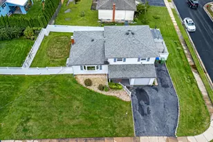 1 Ballo Pl, Edison, NJ 08820 - Photo 5