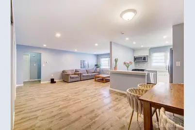 32-A Woodedge Avenue #8, Edison, NJ 08817 - Photo 7