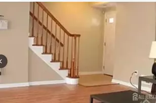 36 E 36 B Henry St, Franklin Township, NJ 08873 - Photo 3