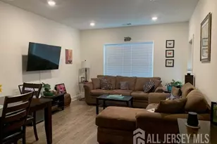 625 Marion Ln, Monroe Township, NJ 08831 - Photo 7