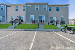 63 American Wy, Aberdeen Township, NJ 07721 - Photo 29