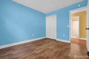 1102 Wellington Pl, Aberdeen Township, NJ 07747 - Photo 21