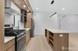 810 N 2nd Ave, Highland Park, NJ 08904 - Photo 7