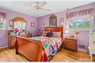 196 Marsh Avenue, Metuchen, NJ 08840 - Photo 13