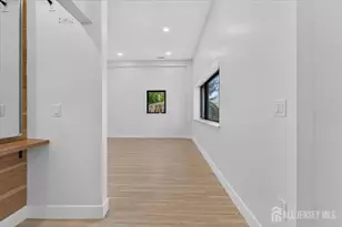 810 N 2nd Ave, Highland Park, NJ 08904 - Photo 7