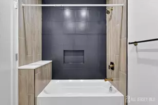 810 N 2nd Ave, Highland Park, NJ 08904 - Photo 21