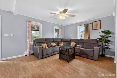 2 Lillian Terrace, Woodbridge Township, NJ 07095 - Photo 5