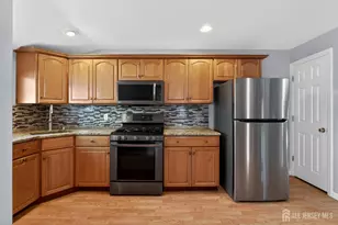 2 Lillian Terrace, Woodbridge Township, NJ 07095 - Photo 9