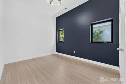 810 N 2nd Avenue #3, Highland Park, NJ 08904 - Photo 13