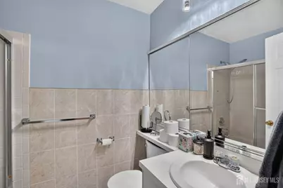 51 Woodmere Drive, Sayreville, NJ 08859 - Photo 19