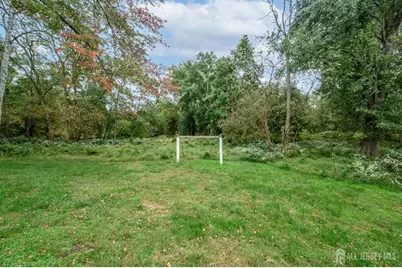 125-127 Princeton Lane, North Plainfield, NJ 07063 - Photo 27
