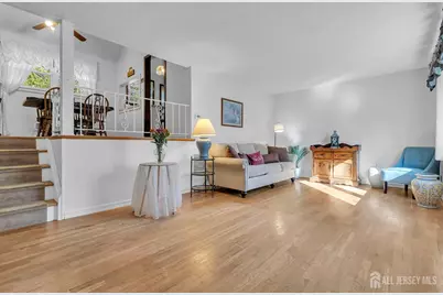 6 Pearl Road, East Brunswick Township, NJ 08816 - Photo 5
