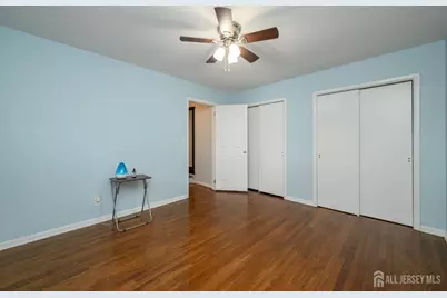 311 Oak Parkway, Dunellen, NJ 08812 - Photo 21