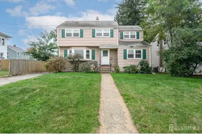 311 Oak Parkway, Dunellen, NJ 08812 - Photo 1