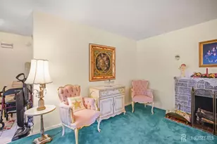 232 N Pondview Blvd, Monroe Township, NJ 08831 - Photo 9