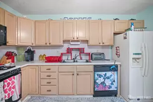232 N Pondview Blvd, Monroe Township, NJ 08831 - Photo 13