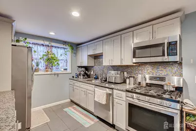 40 Wedgewood Avenue, Woodbridge Township, NJ 07095 - Photo 11