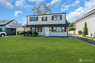 110 W Warren St Woodbridge T St, Iselin, NJ 08830 - Photo 3
