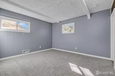 110 W Warren St, Woodbridge T Street, Iselin, NJ 08830 - Photo 13
