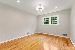 4 Redcoat Dr, East Brunswick Township, NJ 08816 - Photo 15