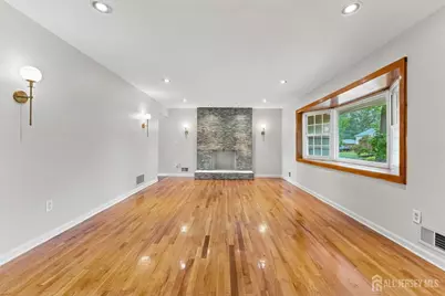 4 Redcoat Drive, East Brunswick Township, NJ 08816 - Photo 3