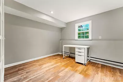 4 Redcoat Drive, East Brunswick Township, NJ 08816 - Photo 21
