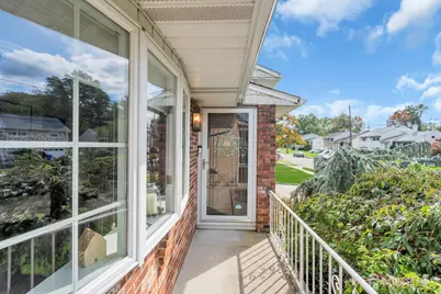 104 Tracy Drive, Fords, NJ 08863 - Photo 3