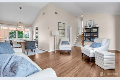 104 Tracy Drive, Fords, NJ 08863 - Photo 5