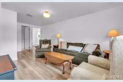 104 Tracy Drive, Fords, NJ 08863 - Photo 15