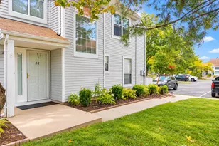 22 Borelle Square, Sayreville, NJ 08859 - Photo 1